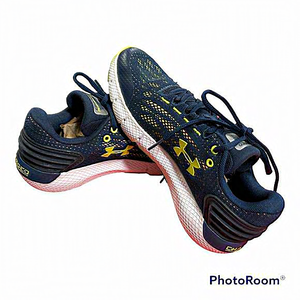 Kids‎ Under Armour Charged Rogue Athletic Shoe